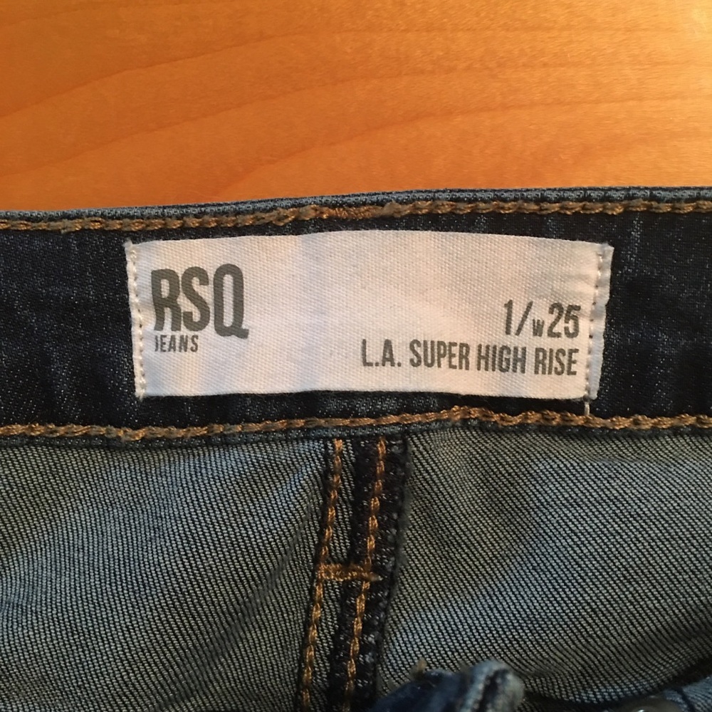 RSQ Women’s Super High-Rise Jeans - Picture 3 of 3